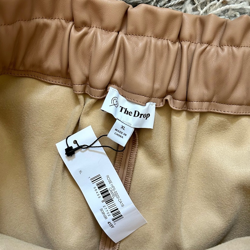 THE DROP | Loose Fit Pull-on Shorts - Picture 6 of 7